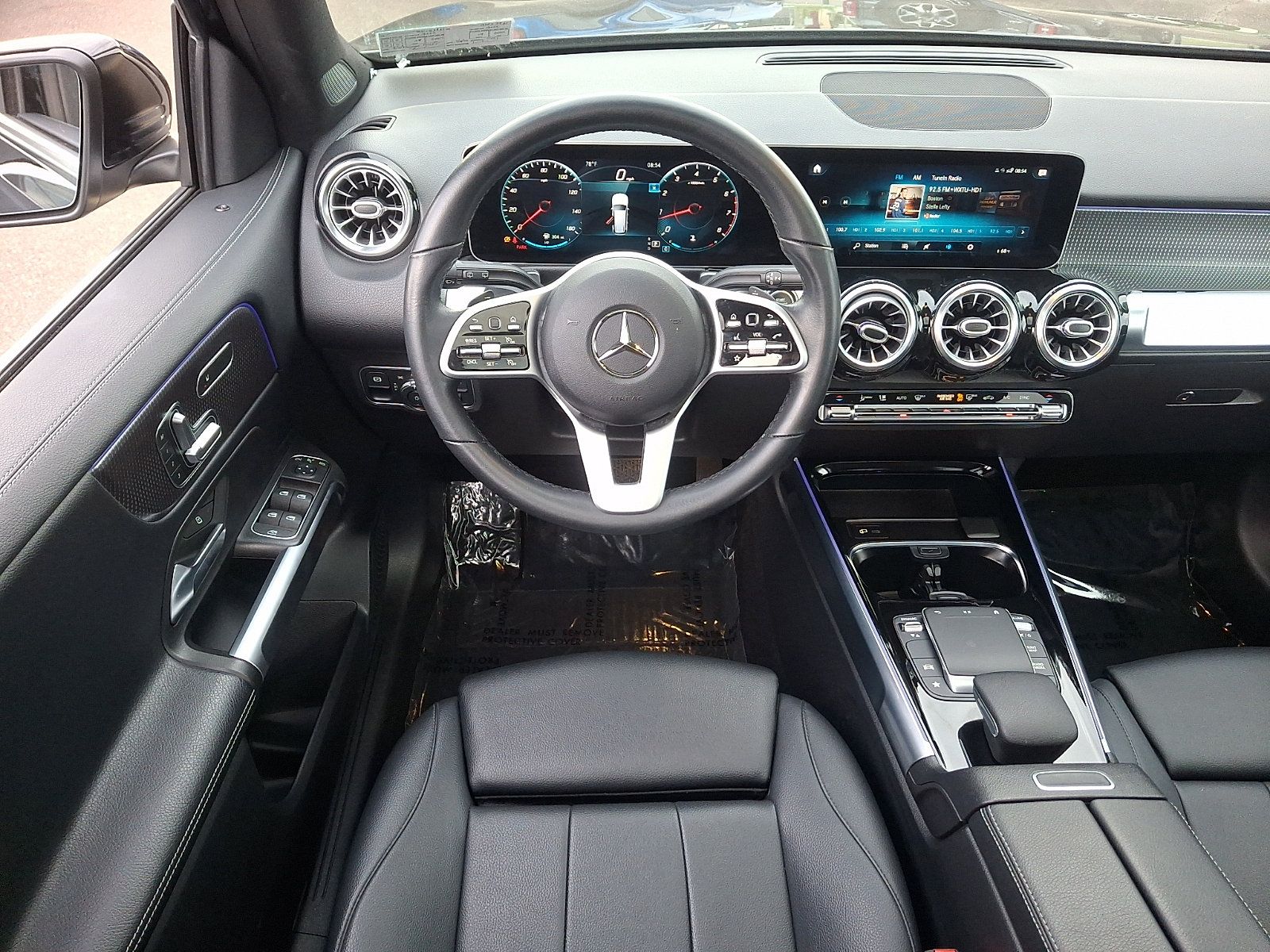Used 2021 Mercedes-Benz GLB 250 4MATIC image 11