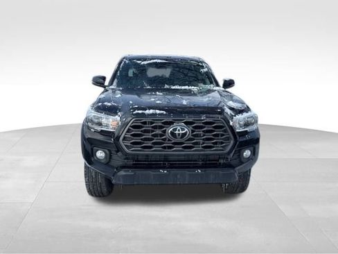 Used 2020 Toyota Tacoma TRD Off-Road image 9