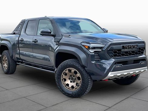 Used 2026 Toyota Tacoma 4x4 Double Cab Hybrid image 3