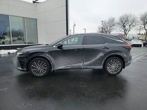 Used 2024 Lexus RX 350 AWD image 2