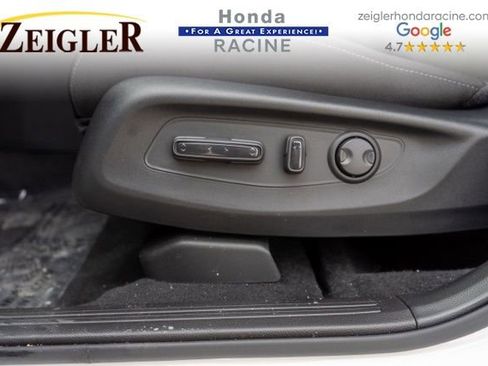 Used 2025 Honda CR-V EX image 16