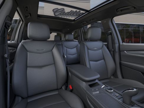 New 2025 Cadillac XT6 Luxury w/ LPO, Floor Liner Package image 16