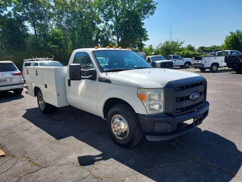 Used 2015 Ford F350 XL RWD image 6