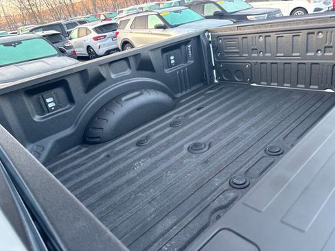 New 2026 Ford F250 Lariat w/ Black Appearance Package image 13