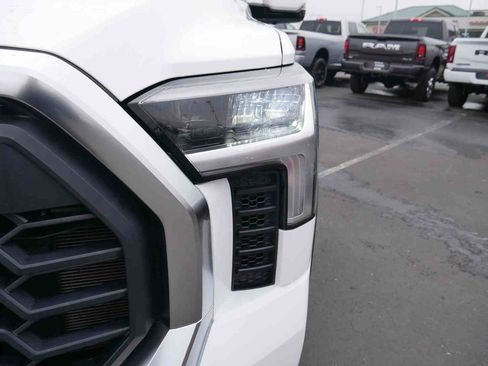 Used 2022 Toyota Tundra Limited image 23