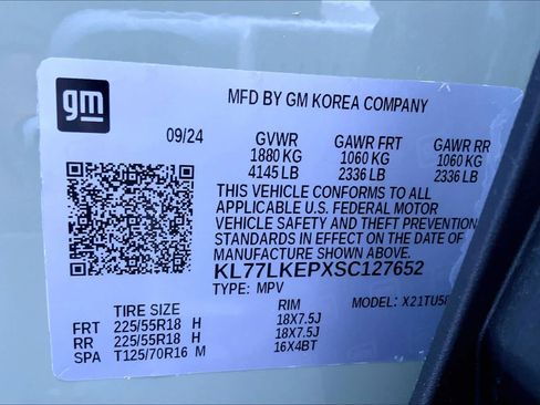 Used 2025 Chevrolet Trax ACTIV w/ Sunroof Package image 34