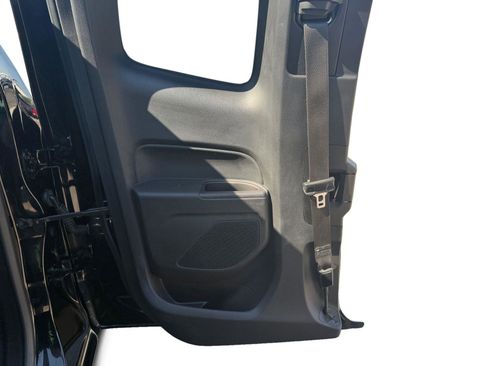 Used 2022 Chevrolet Colorado ZR2 AWD/4WD image 19