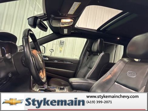 Used 2019 Jeep Grand Cherokee Overland image 39