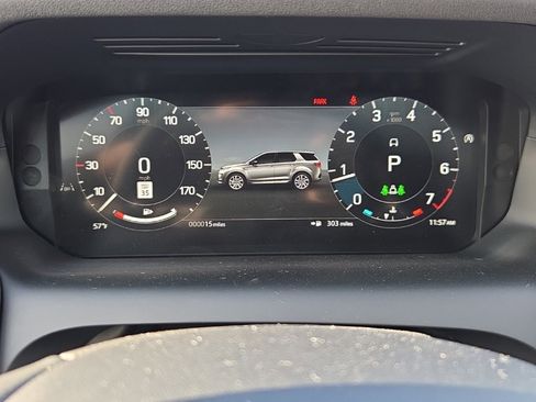 New 2025 Land Rover Discovery Sport S image 27