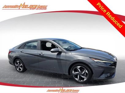 Used 2023 Hyundai Elantra SEL w/ Convenience Package