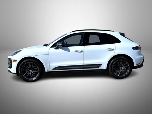 Used 2023 Porsche Macan Turbo AWD/4WD image 8