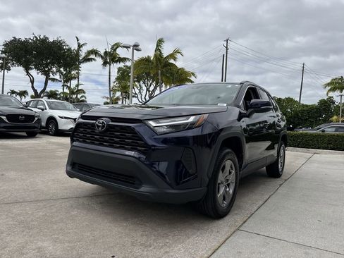 Used 2024 Toyota RAV4 XLE image 31