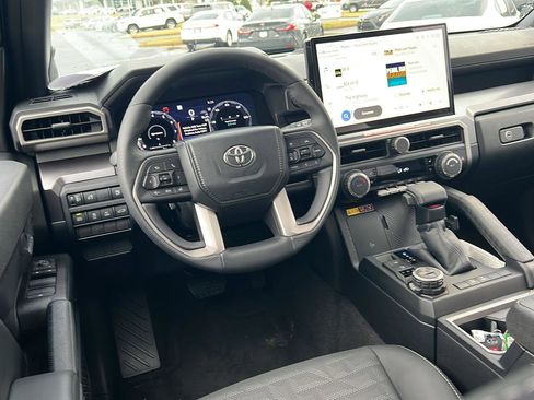 New 2026 Toyota 4Runner TRD Off-Road image 18