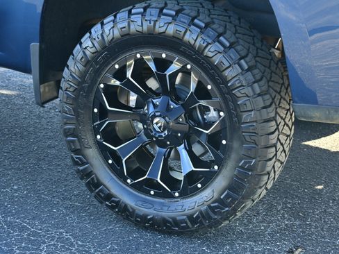 Used 2023 Chevrolet Silverado 1500 RST image 36