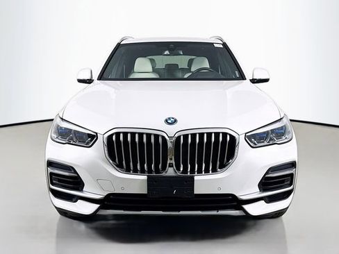 Used 2022 BMW X5 xDrive45e w/ Executive Package image 2