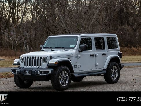Used 2020 Jeep Wrangler Unlimited Sahara image 1