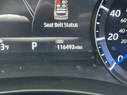 Used 2021 Toyota Highlander XLE FWD image 27