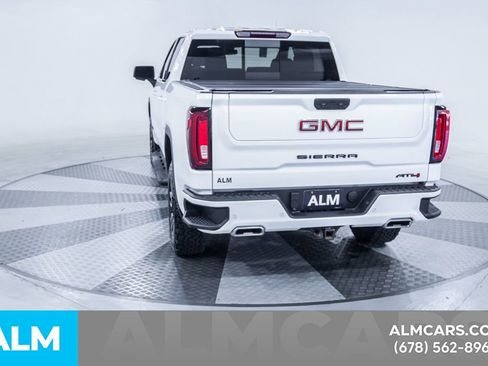 Used 2023 GMC Sierra 1500 AT4 w/ AT4 Premium Package AWD/4WD image 8