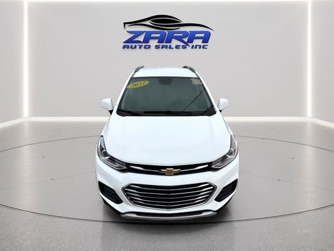 Used 2022 Chevrolet Trax LT w/ LT Convenience Package AWD/4WD image 10