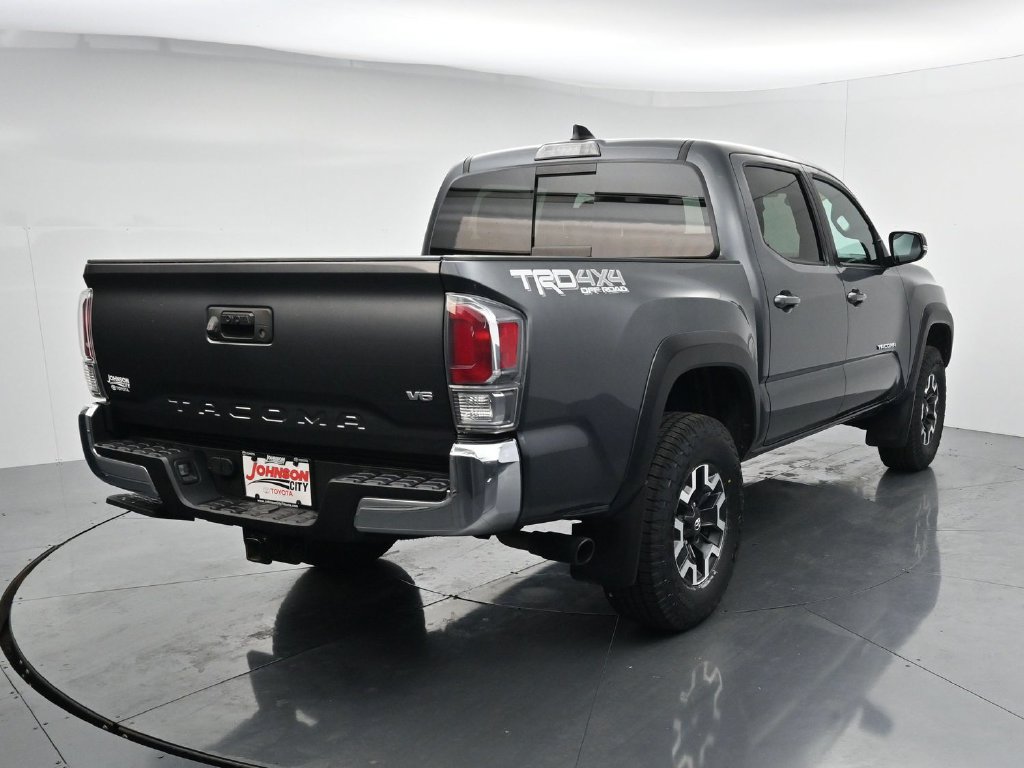 Used 2023 Toyota Tacoma TRD Off-Road AWD/4WD image 7