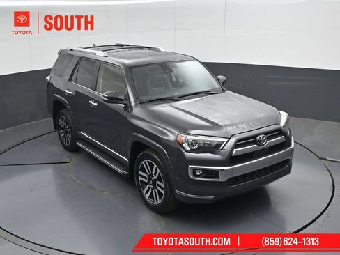 Used 2024 Toyota 4Runner Limited AWD/4WD image 49