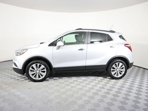 Used 2020 Buick Encore Preferred w/ Safety Package AWD/4WD image 2