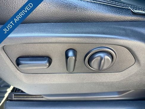 Used 2020 Chevrolet Silverado 1500 RST image 12