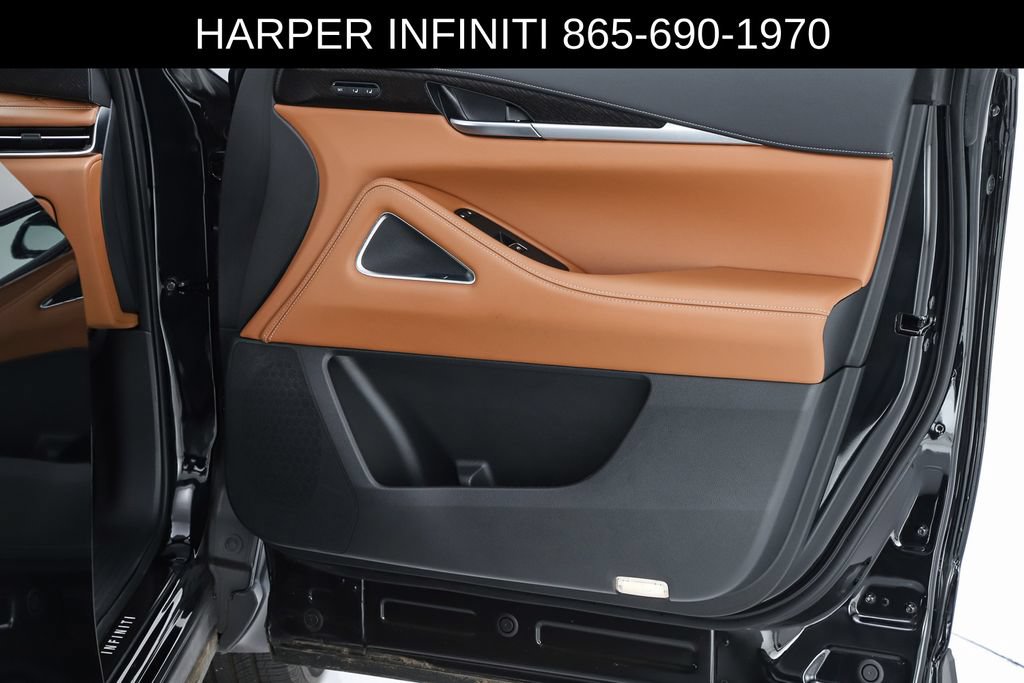 Used 2025 INFINITI QX60 Autograph w/ Cargo Package AWD/4WD image 32