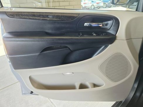 Used 2015 Dodge Grand Caravan SE w/ Quick Order Package 29E SE FWD image 28