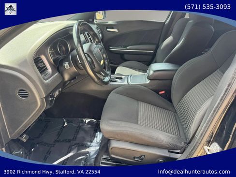 Used 2019 Dodge Charger GT RWD image 11