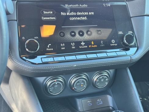 Certified 2024 Nissan Z Performance w/ Floor Mat Package image 22