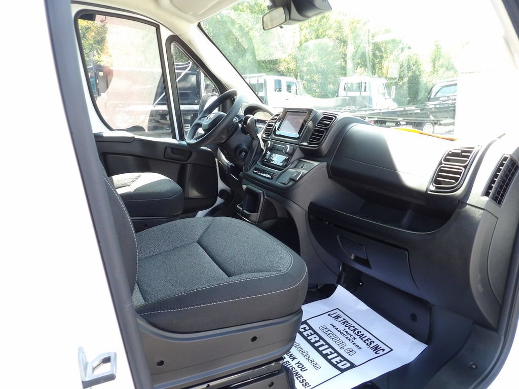 Used 2024 RAM ProMaster 2500 FWD image 31