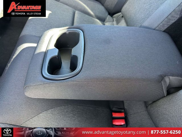 Used 2026 Toyota Camry LE AWD/4WD image 15