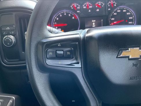 Used 2020 Chevrolet Silverado 1500 Custom w/ Custom Value Package RWD image 22