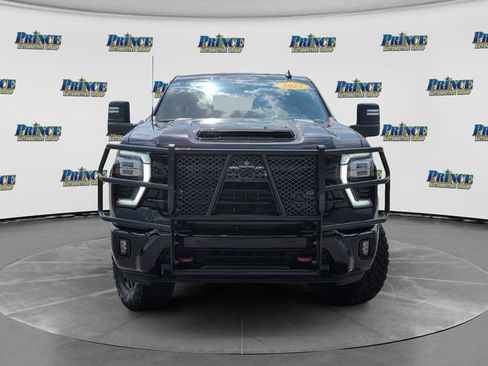 Used 2025 Chevrolet Silverado 2500 LTZ w/ LTZ Plus Package AWD/4WD image 14