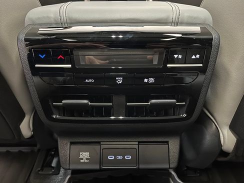 New 2026 Acura MDX w/ Technology Package AWD/4WD image 15