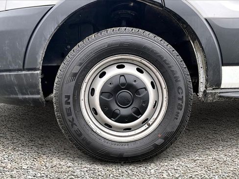 Used 2016 Ford Transit 250 130 Low Roof image 8