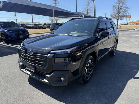 New 2026 Subaru Outback Touring image 3