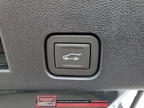 New 2026 Chevrolet Traverse High Country w/ LPO, Floor Liner Package image 9