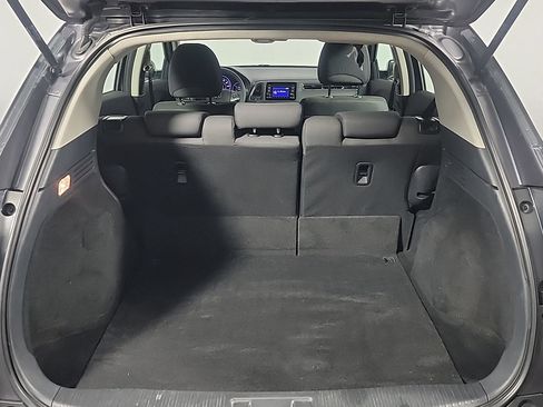 Certified 2022 Honda HR-V LX image 10