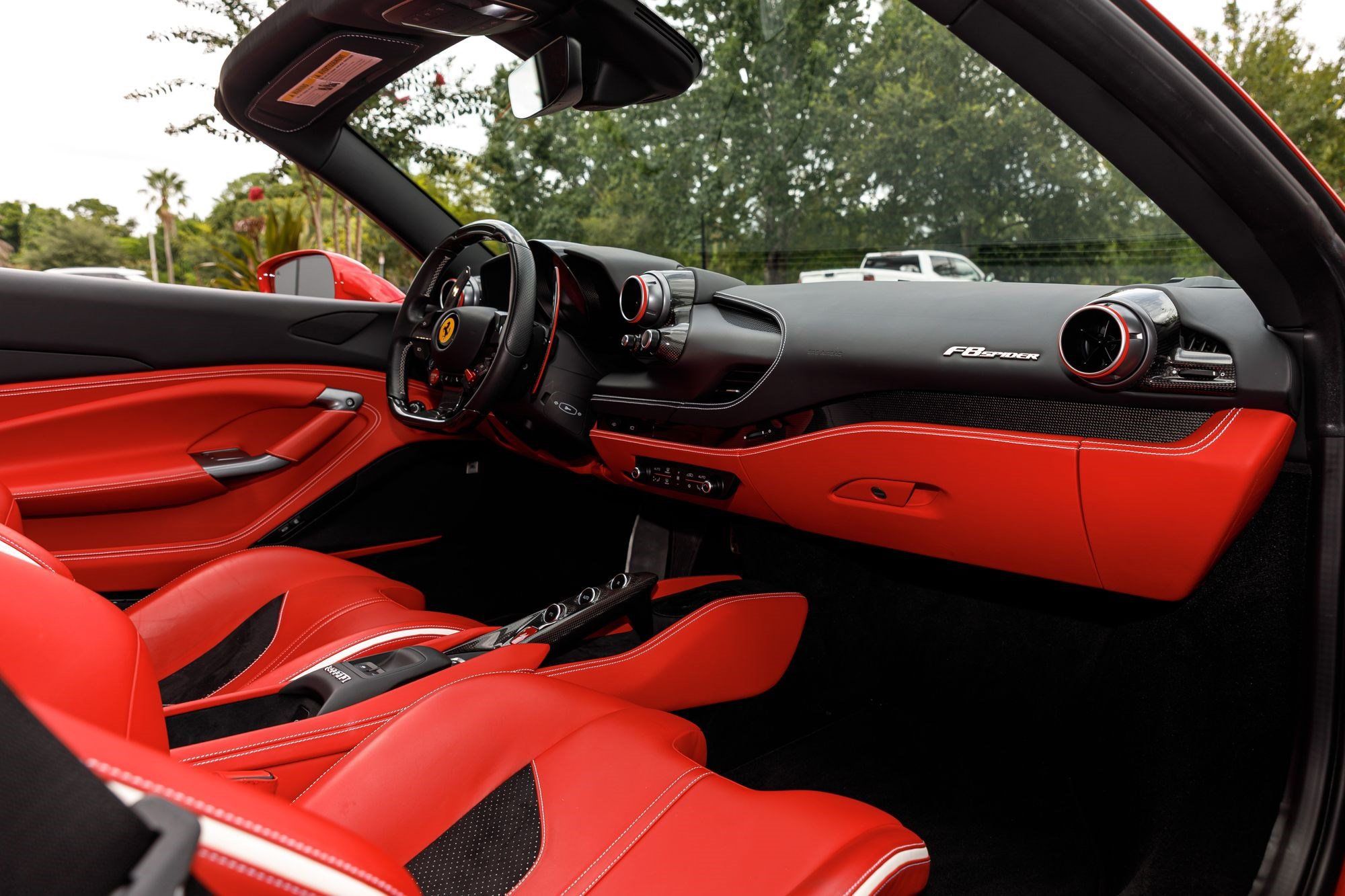 Used 2022 Ferrari F8 Tributo RWD image 15