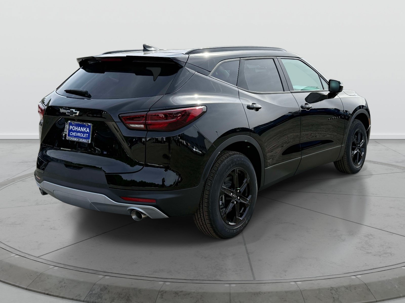 New 2026 Chevrolet Blazer LT w/ Midnight/Sport Edition AWD/4WD image 2