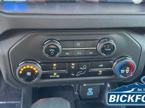 New 2025 Ford Bronco 4-Door AWD/4WD image 14