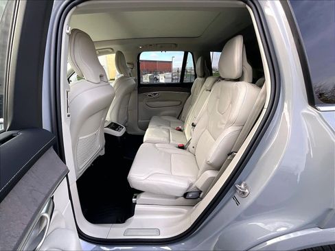 New 2026 Volvo XC90 T8 Ultra w/ Protection Package Premier image 12