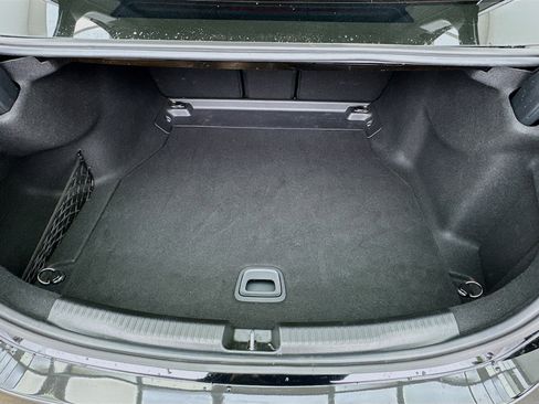 Used 2025 Mercedes-Benz C 300 Sedan image 18