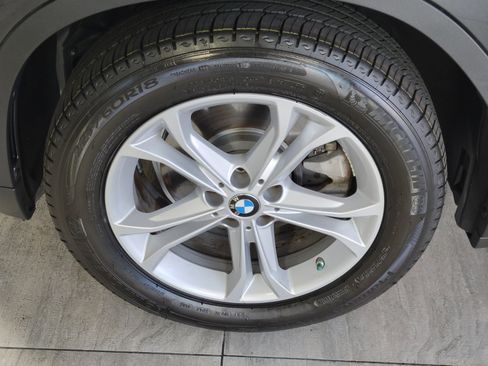 Used 2019 BMW X3 sDrive30i image 9