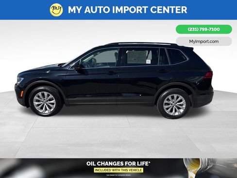 Used 2019 Volkswagen Tiguan SE w/ Panoramic Sunroof Package image 5