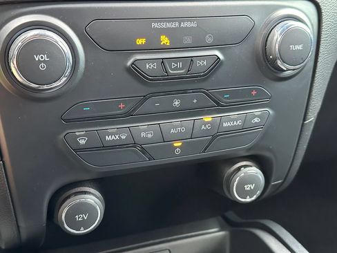 Used 2020 Ford Ranger XLT w/ Equipment Group 301A Mid AWD/4WD image 15