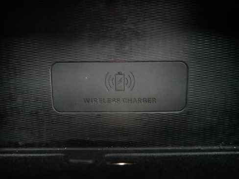 Used 2022 Jeep Grand Cherokee L Laredo image 31