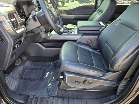 Used 2023 Ford F150 Lariat w/ Trailer Tow Package AWD/4WD image 15